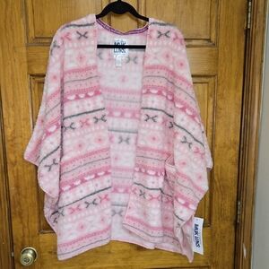 Muk Luks Pink and Gray Geometric Wrap Shawl -NWT